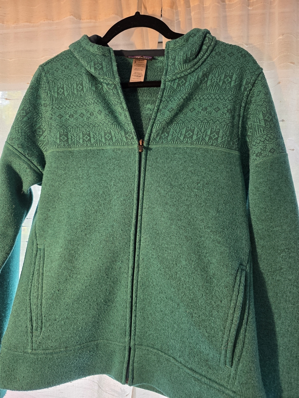 Patagonia Women's Green Hooded Zip Jacket- M